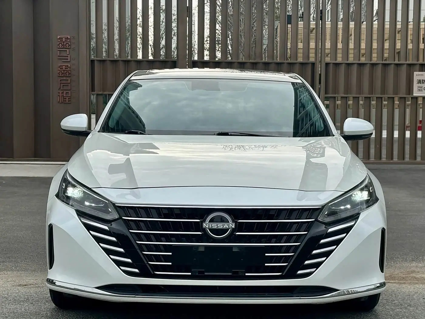 Nissan Teana 2023 — Фото 2/9