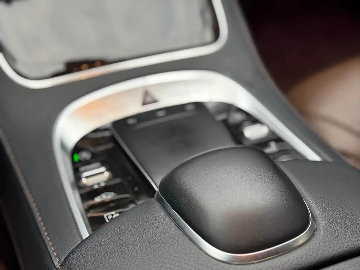 Mercedes-Benz S-Class 2018 — Photo 16/17
