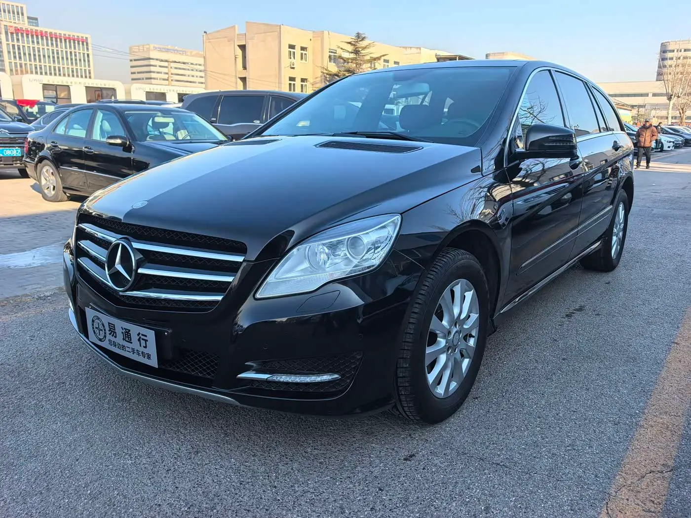 Mercedes-Benz R-Class 2015 — Şəkil 1/19