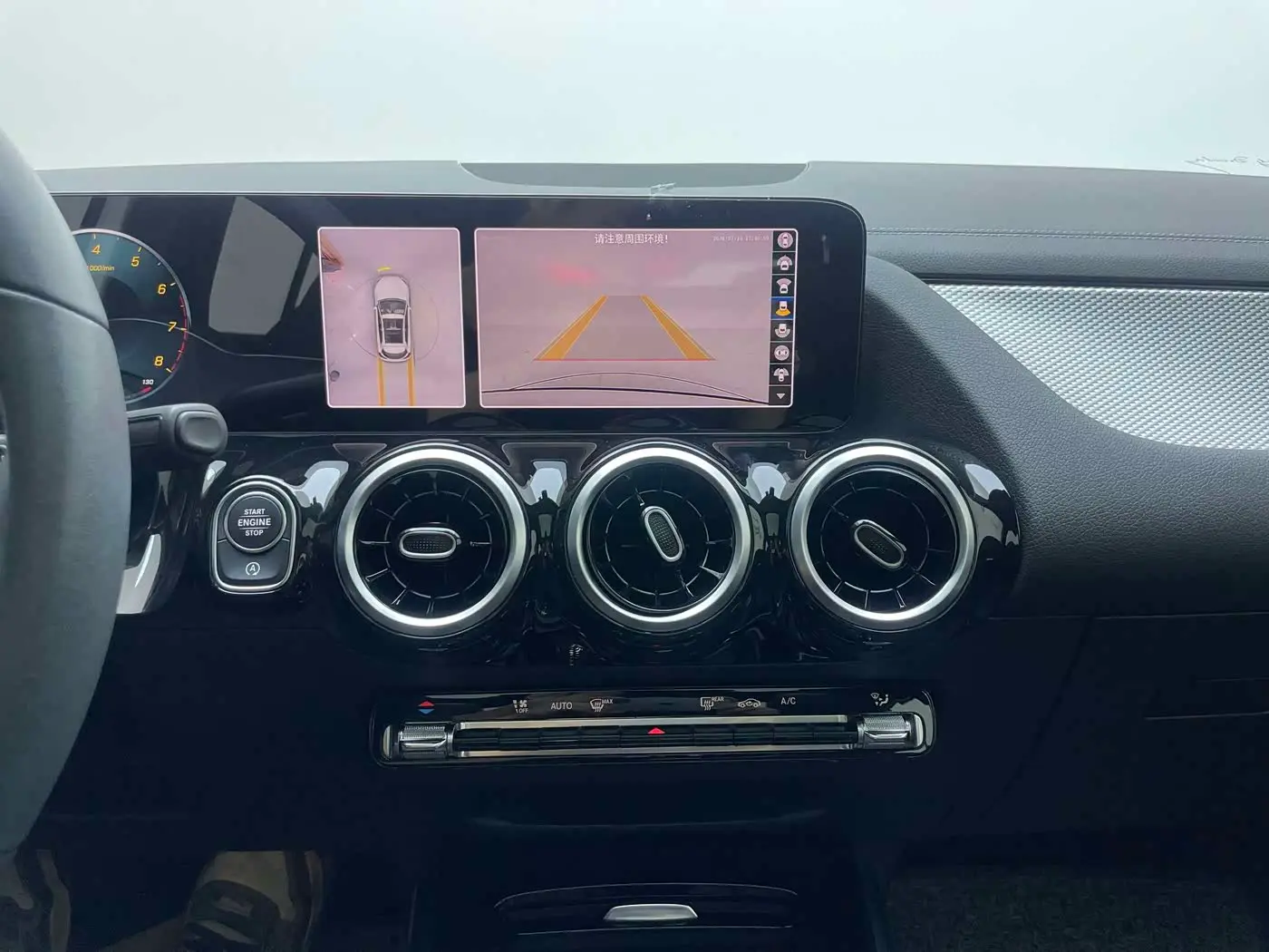 Mercedes-Benz GLA 2022 — Фото 10/20