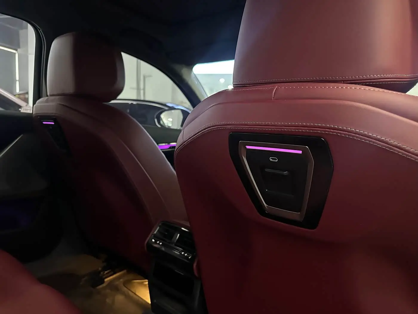 BMW 5 Series 2024 — ფოტო 16/20