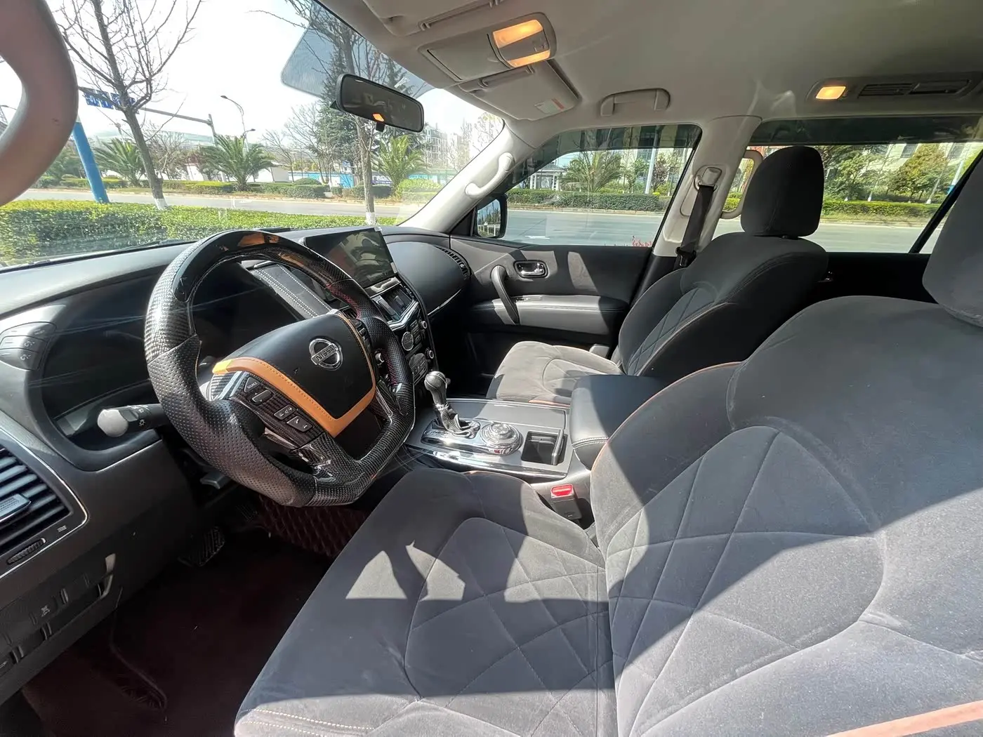 Nissan Patrol 2020 — Photo 8/9