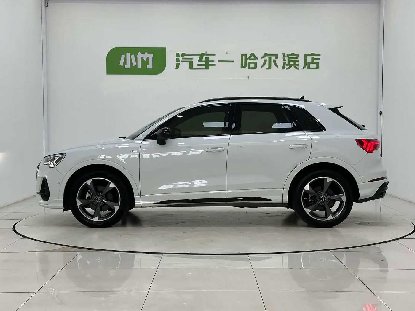 Audi Q3 2022 — Photo 5/18