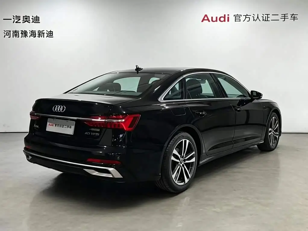 Audi A6L 2024 — Фото 3/15
