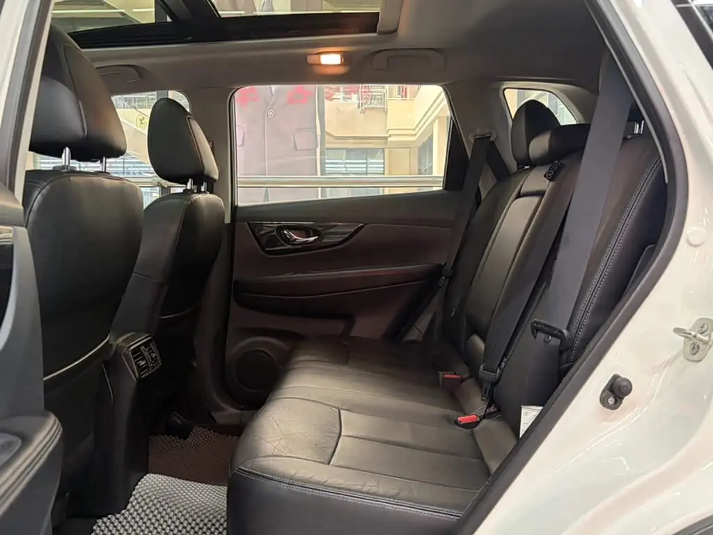 Nissan X-Trail 2019 — Şəkil 12/14