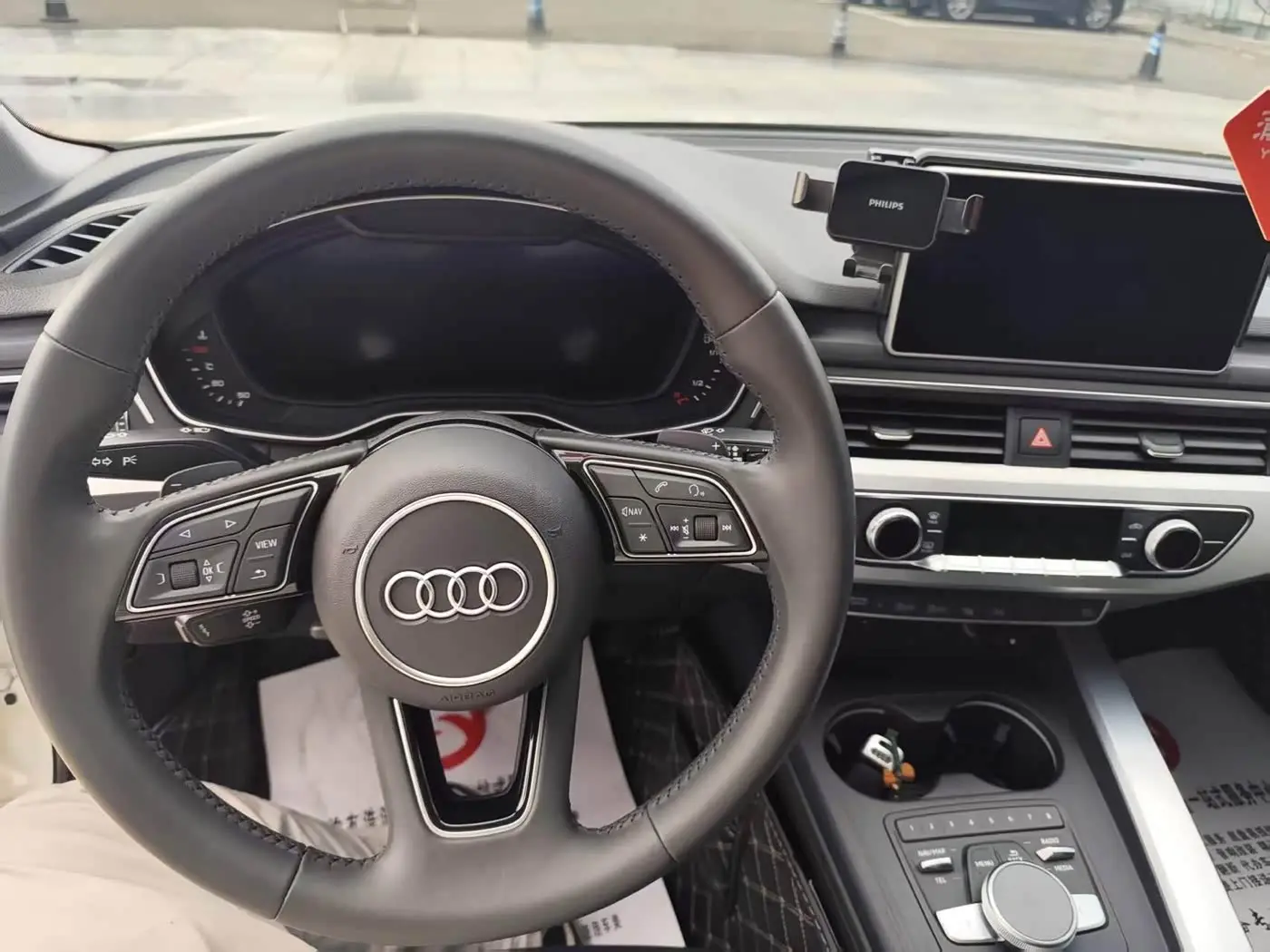 Audi A4L 2019 — Фото 15/20