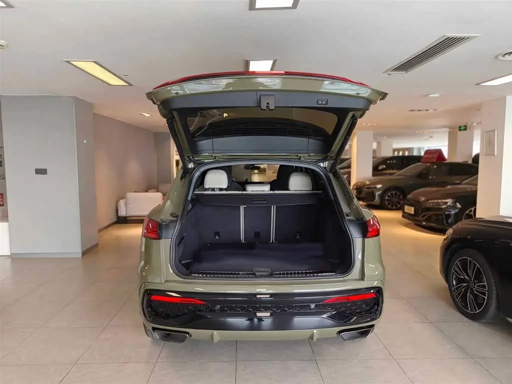 Audi Q5L 2026 — Photo 6/15