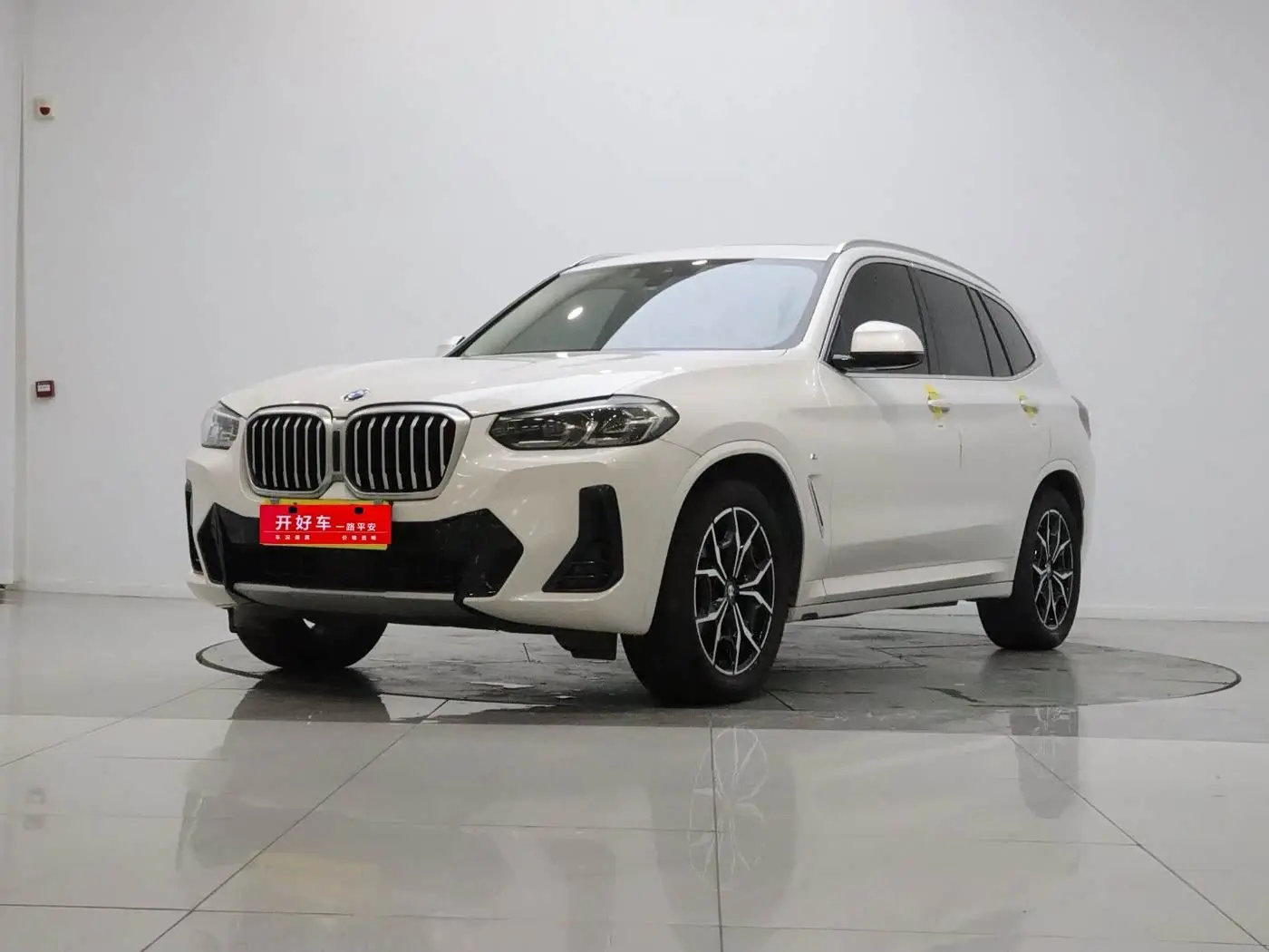 BMW X3 2023 — Фото 1/20