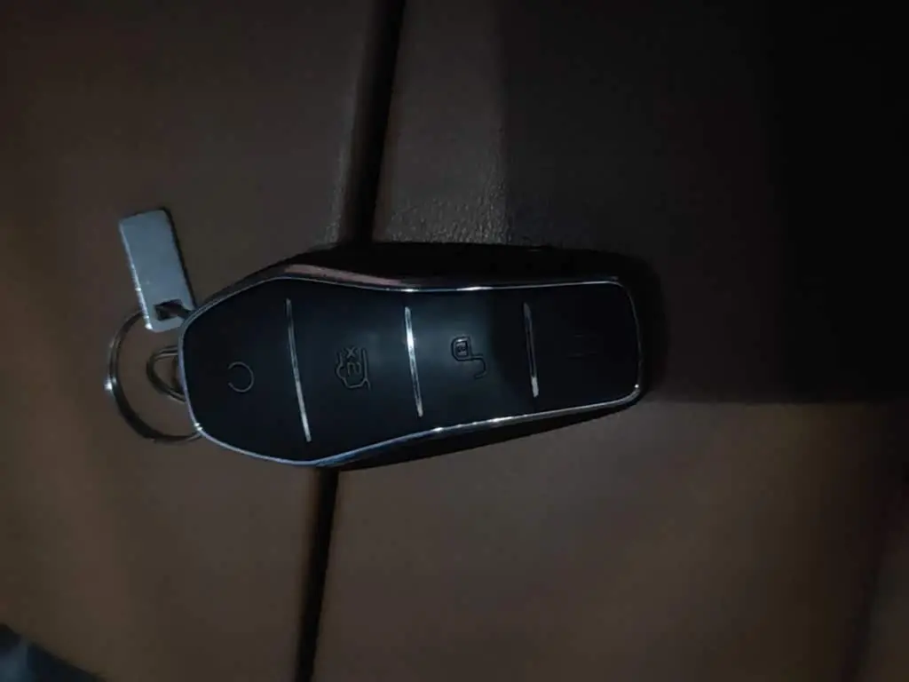 BYD Han 2022 — Şəkil 11/20