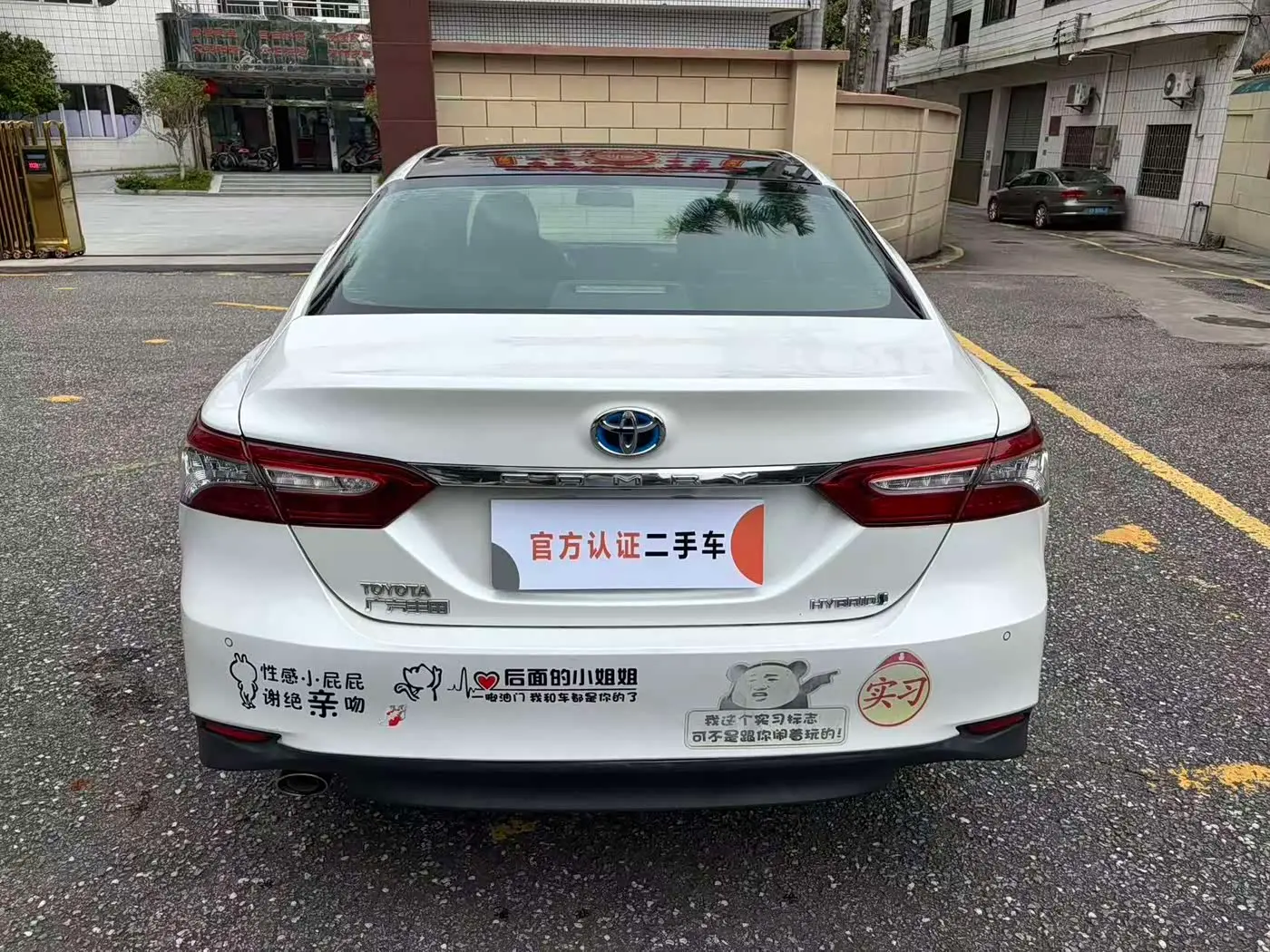 Toyota Camry 2018 — Фото 6/13