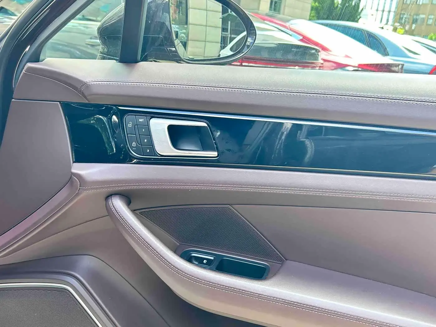 Porsche Panamera 2023 — Photo 11/20