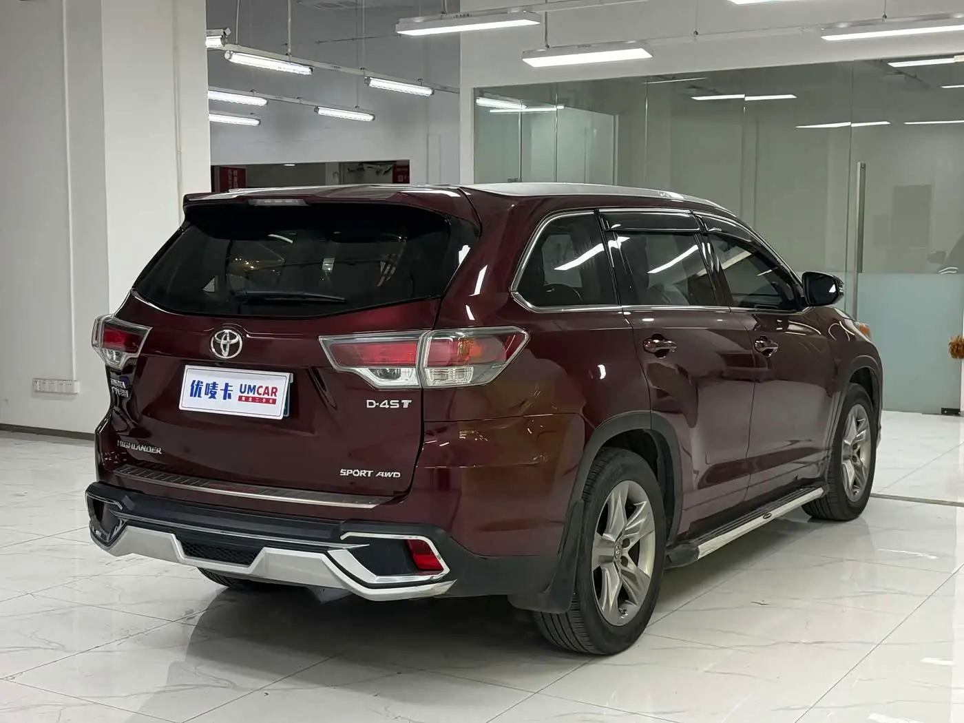 Toyota Highlander 2016 — Фото 3/17