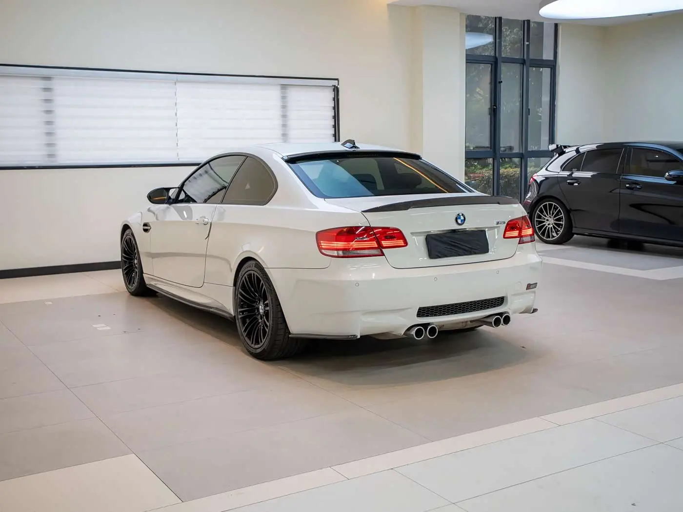 BMW M3 2009 — Photo 15/18
