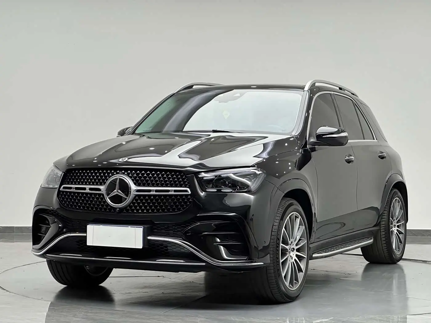 Mercedes-Benz GLE 2024 — ფოტო 1/20