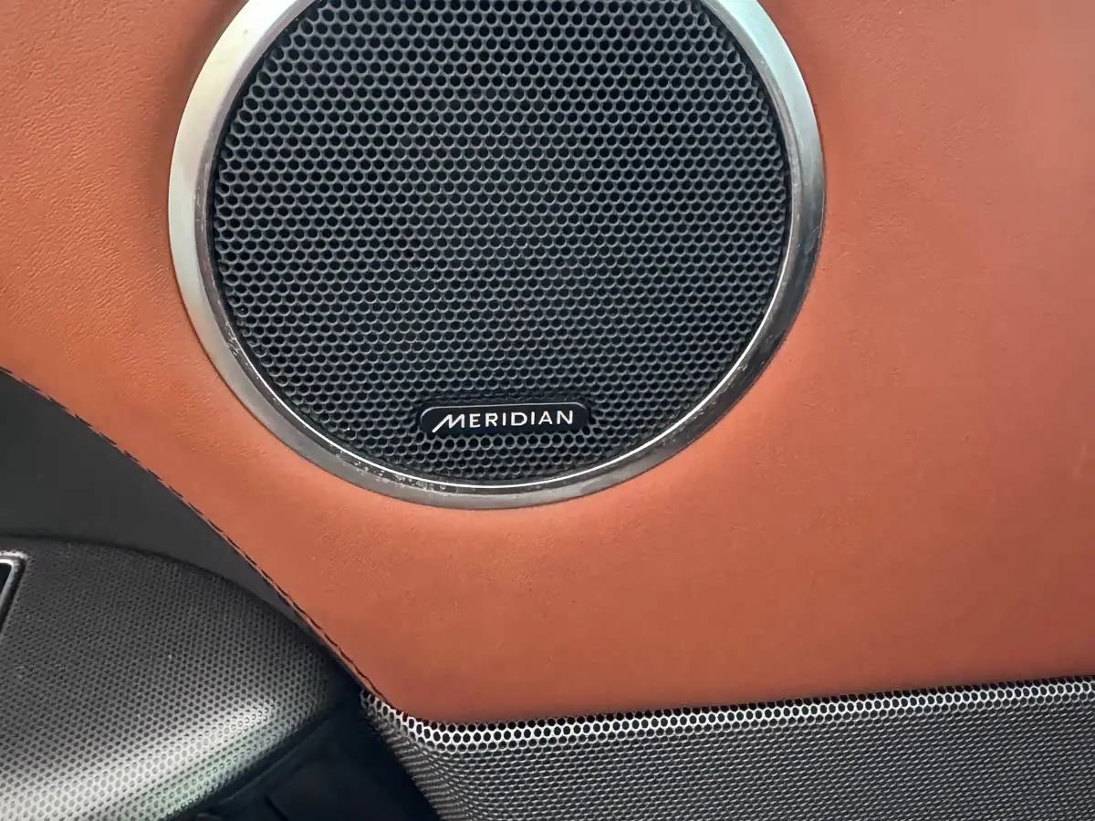 Land Rover Range Rover Sport 2015 — Şəkil 8/20