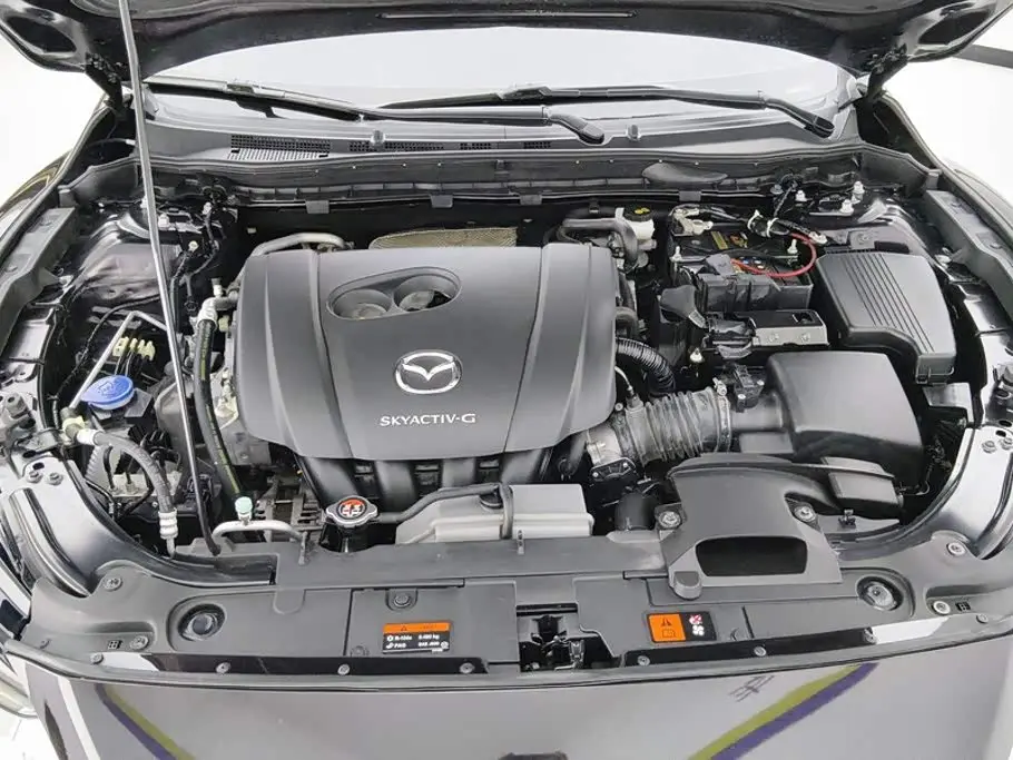 Mazda Atenza 2021 — Photo 10/16