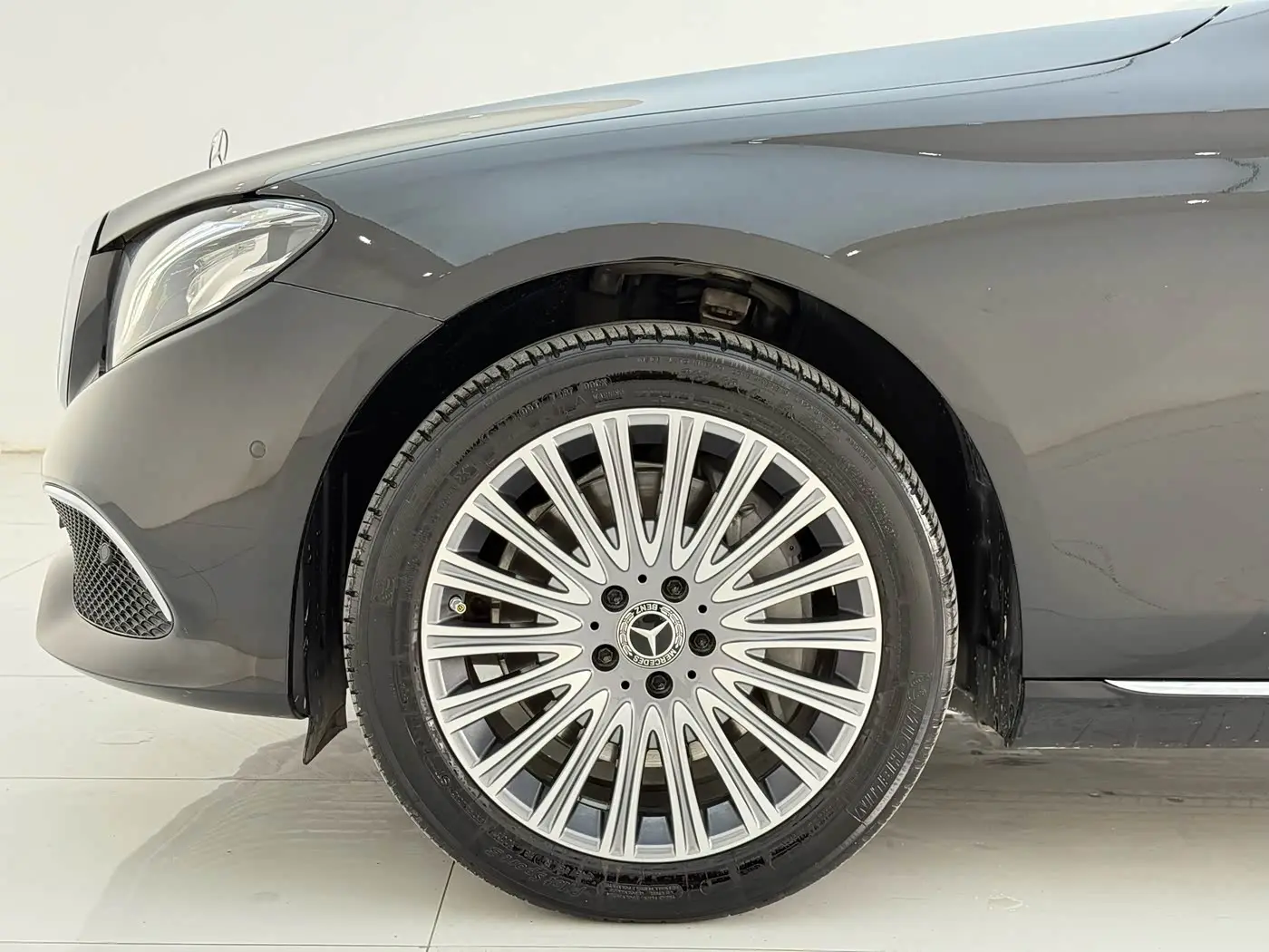 Mercedes-Benz E-Class 2020 — ფოტო 5/20