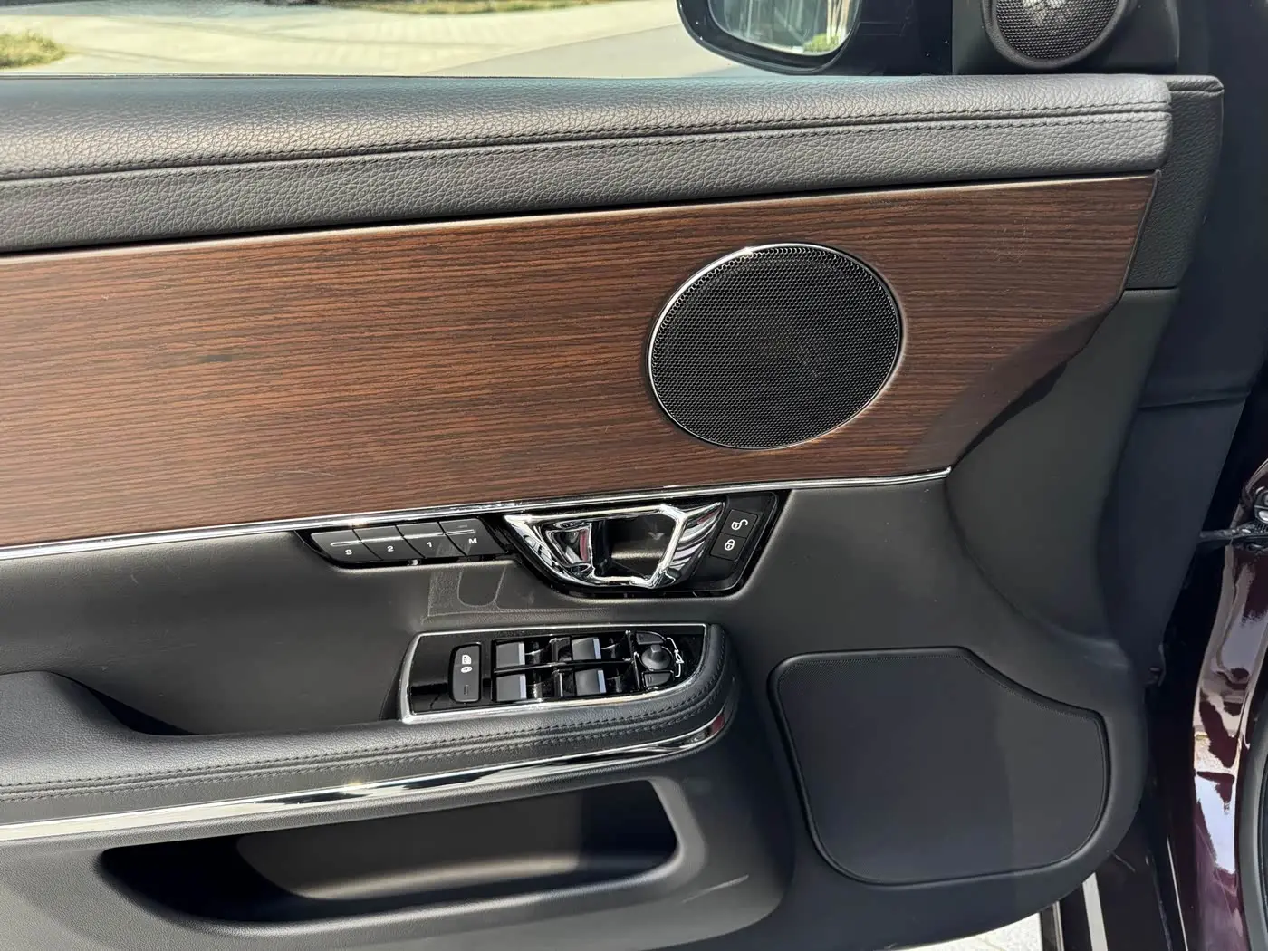 Jaguar XJ 2018 — Şəkil 6/20