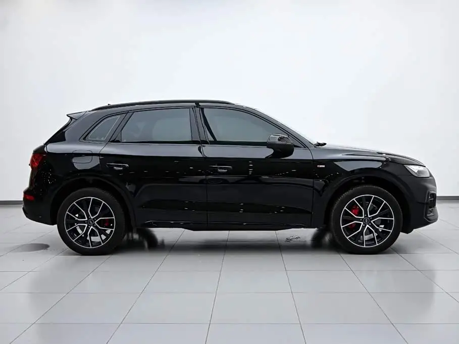 Audi Q5L 2026 — Şəkil 6/20