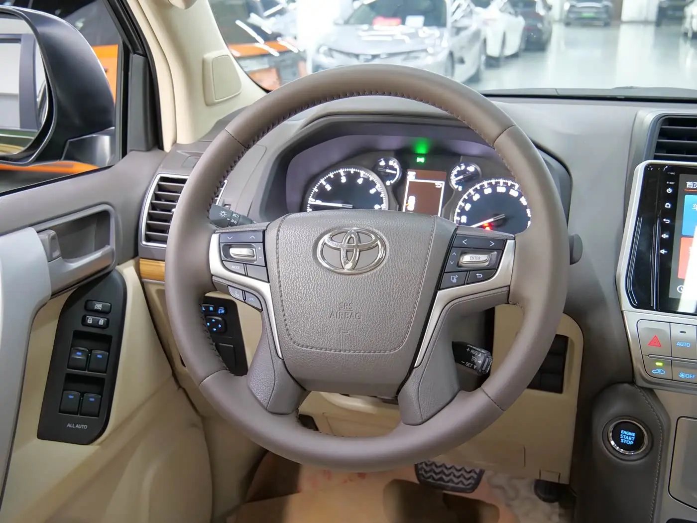 Toyota Prado 2019 — Фото 15/19