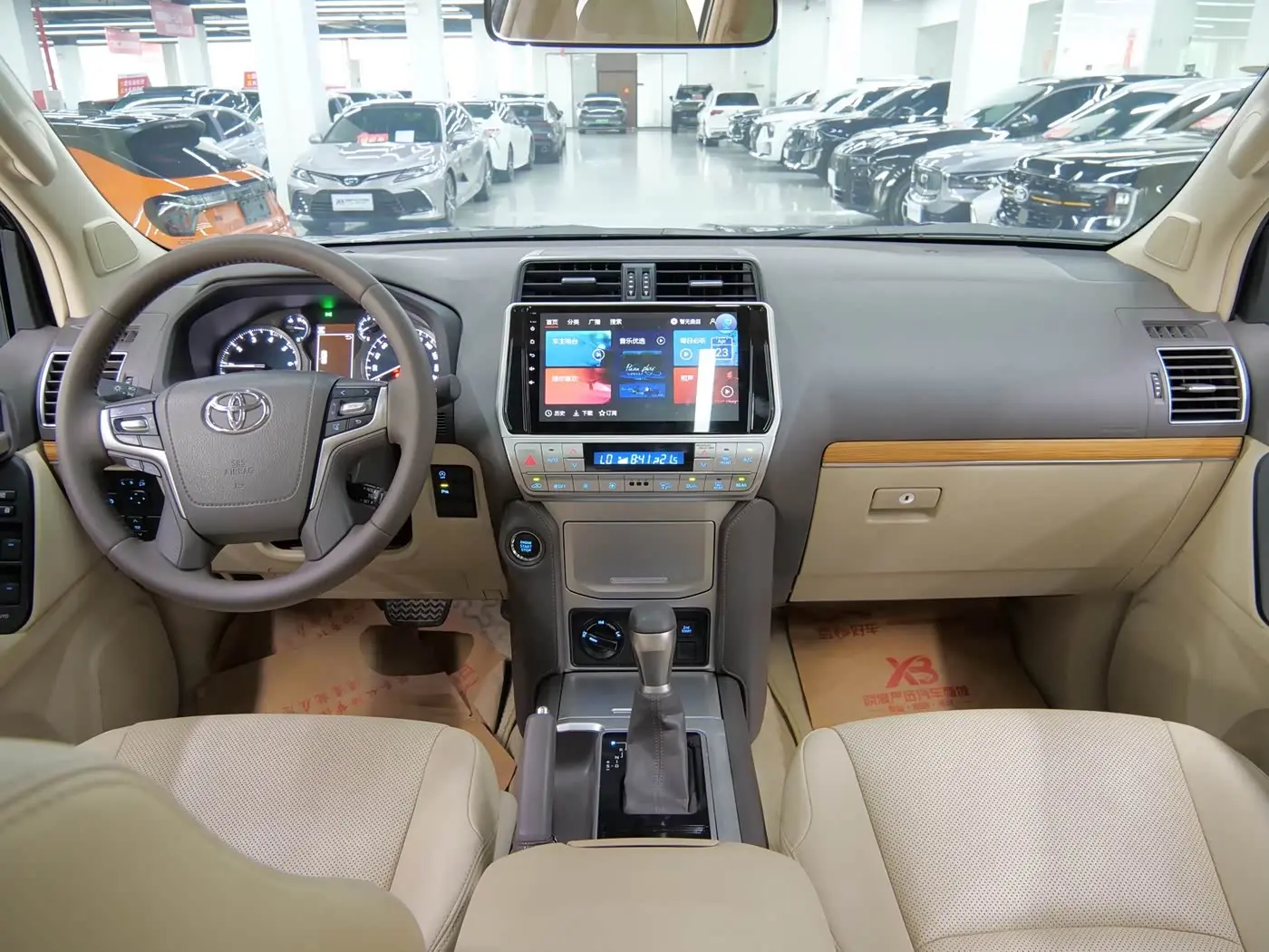 Toyota Prado 2019 — Фото 14/19