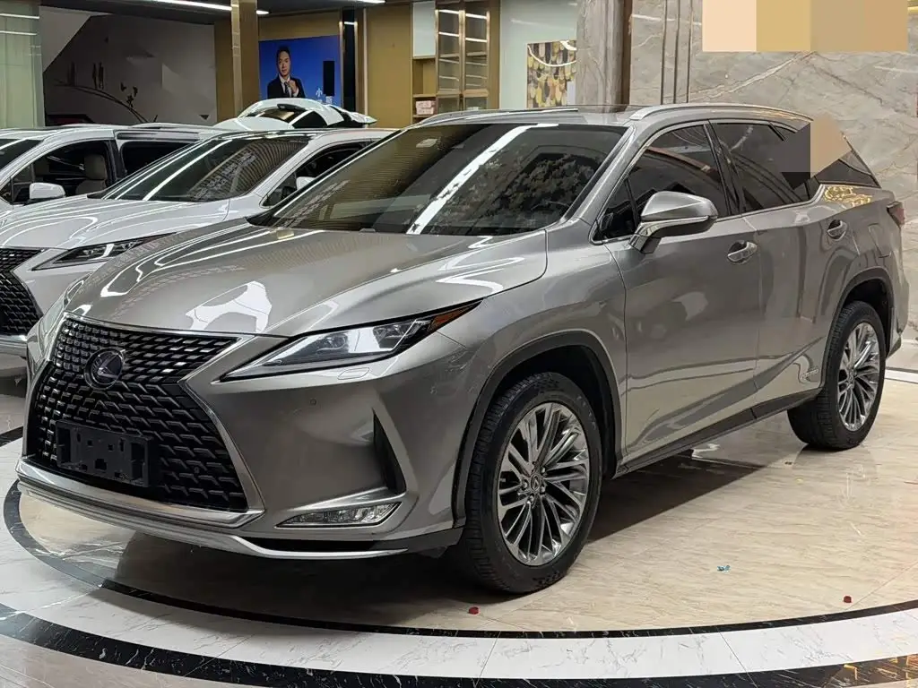 Lexus RX, 2021