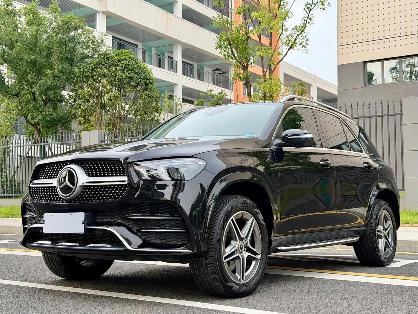 Mercedes-Benz GLE 2021 — Şəkil 1/9