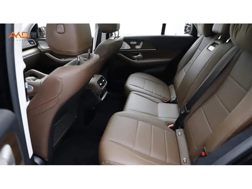 Mercedes-Benz GLE 2024 — Photo 7/10