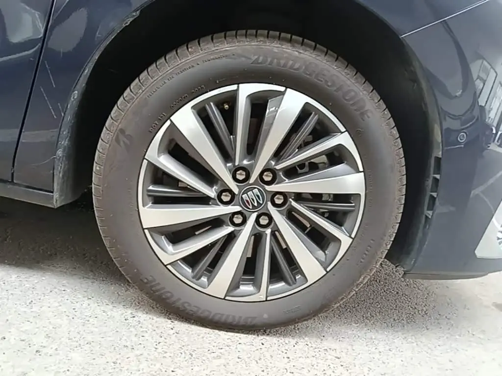 Buick GL8 New Energy 2025 — Şəkil 14/20