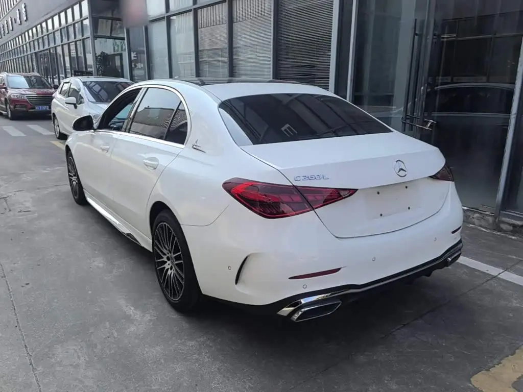 Mercedes-Benz C-Class 2023 — Фото 5/20