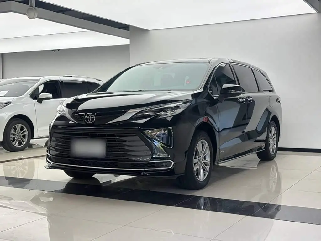 Toyota Sienna 2024 — Şəkil 3/20