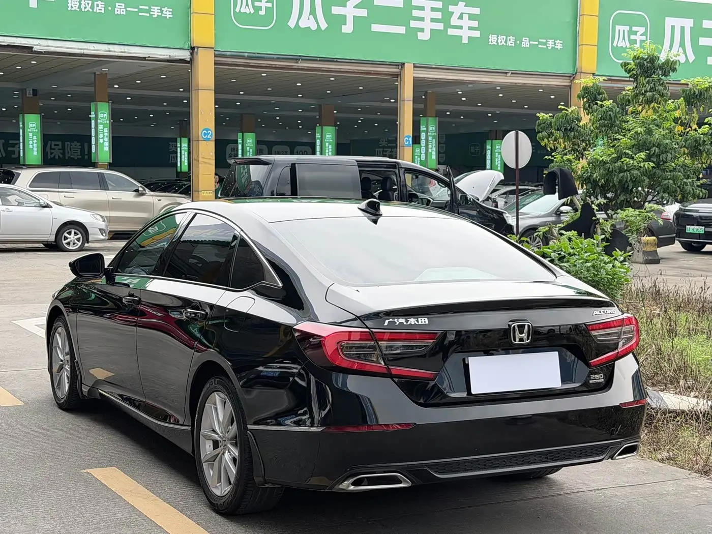 Honda Accord 2021 — Фото 15/16