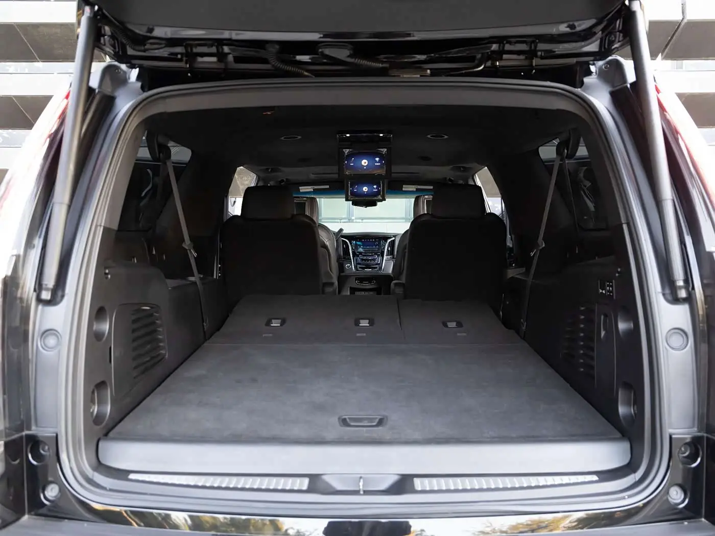 Cadillac Escalade 2020 — Фото 16/20