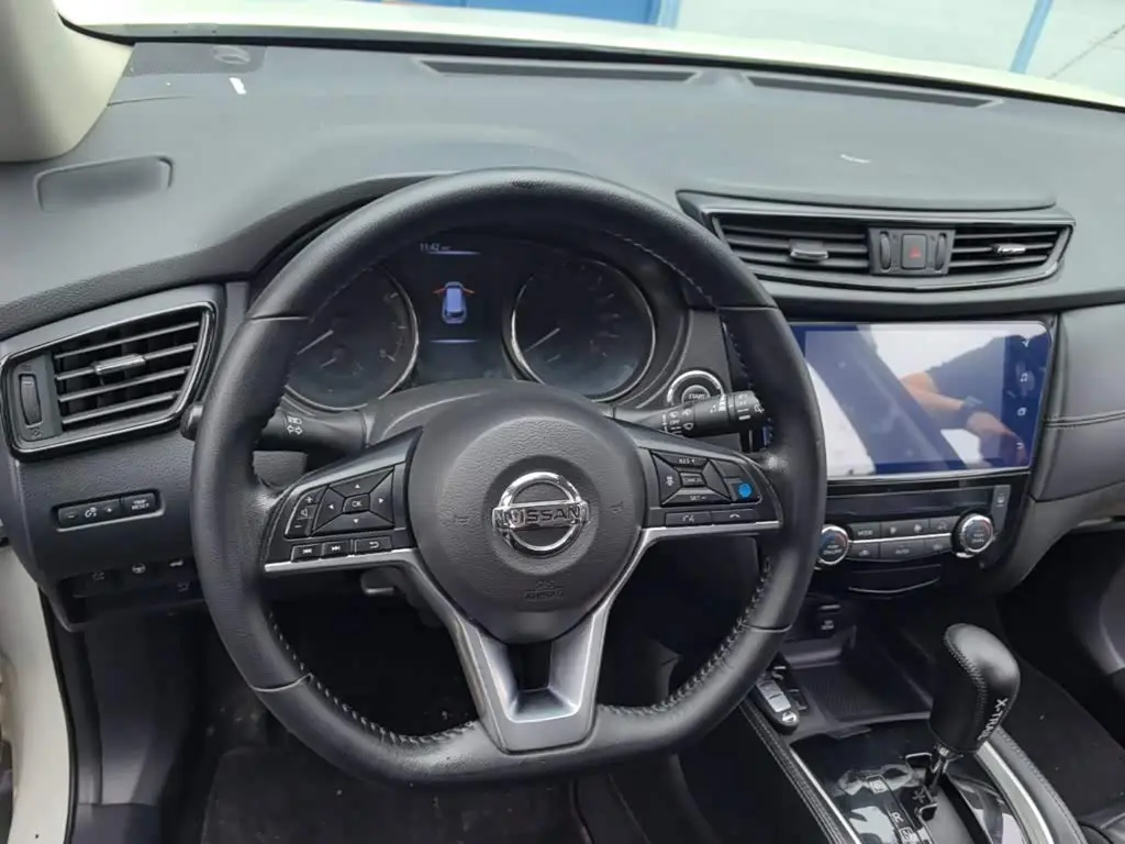 Nissan X-Trail 2020 — Şəkil 6/19