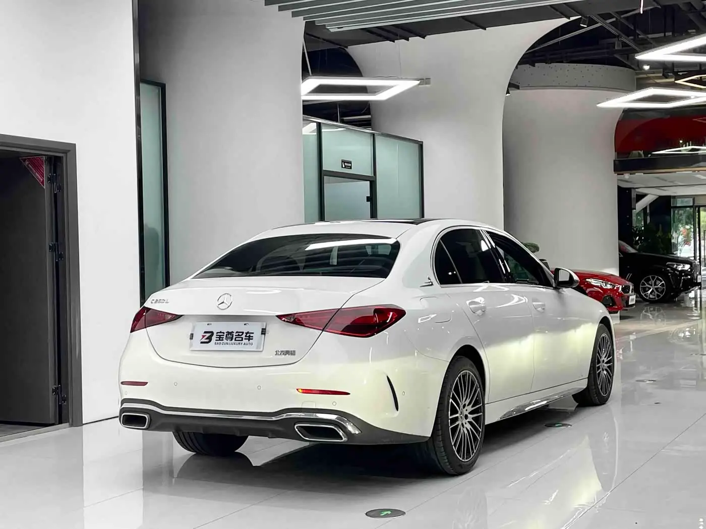 Mercedes-Benz C-Class 2024 — Photo 11/16