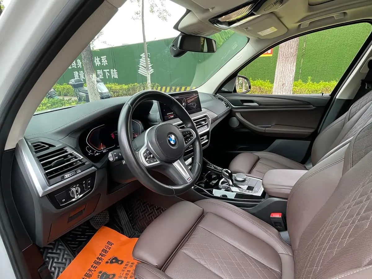 BMW X3 2022 — Photo 5/18