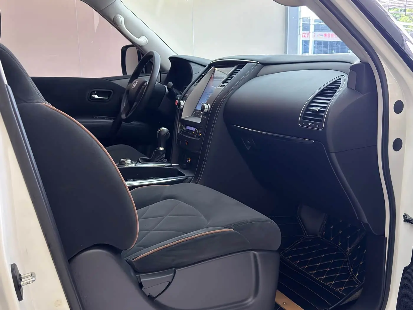 Nissan Patrol 2018 — Фото 19/20