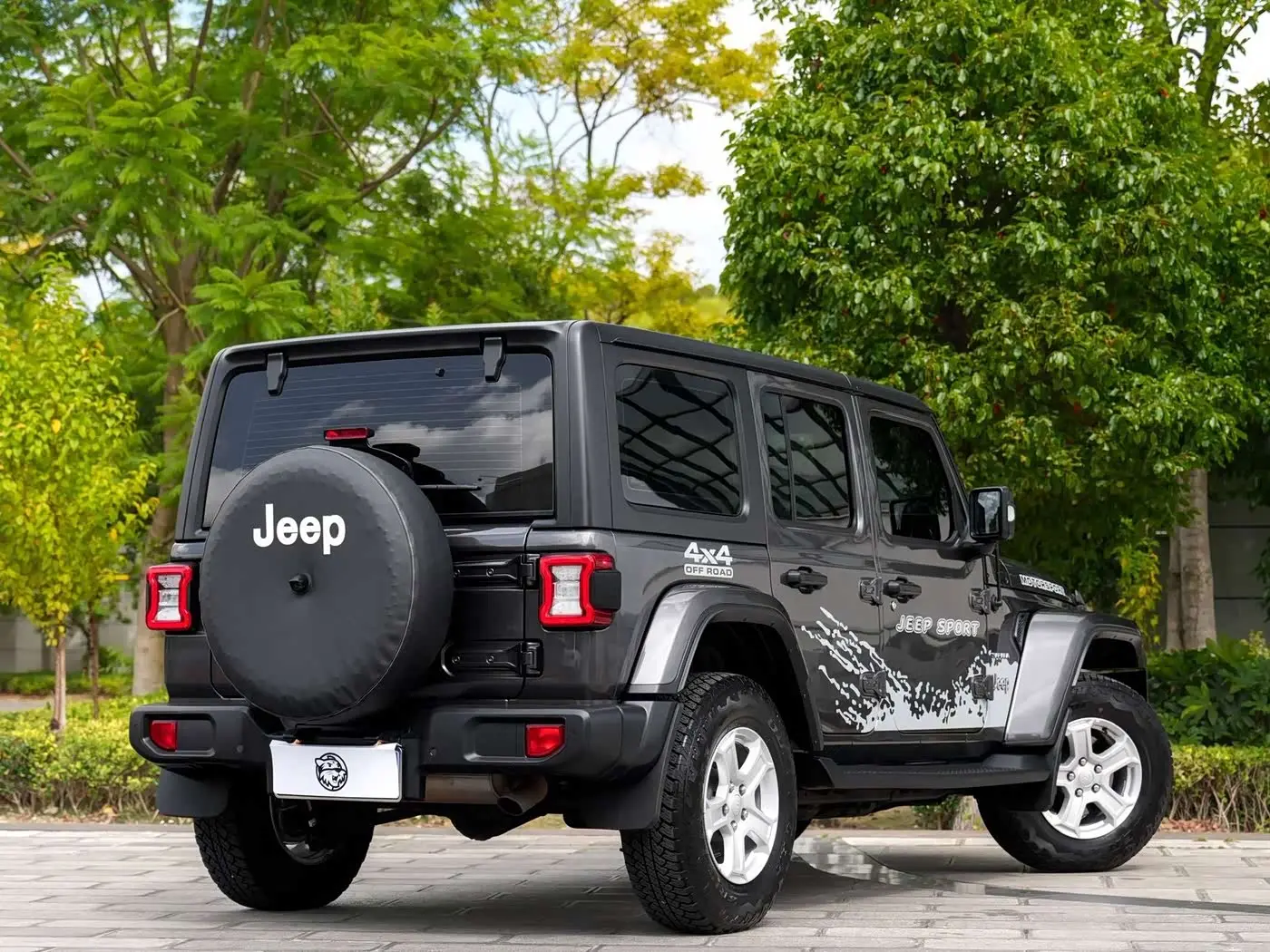 Jeep Wrangler 2018 — Фото 14/14