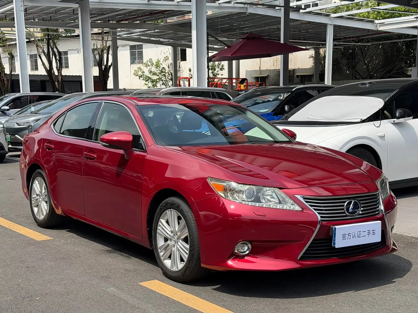 Lexus ES 2014 — Photo 3/20