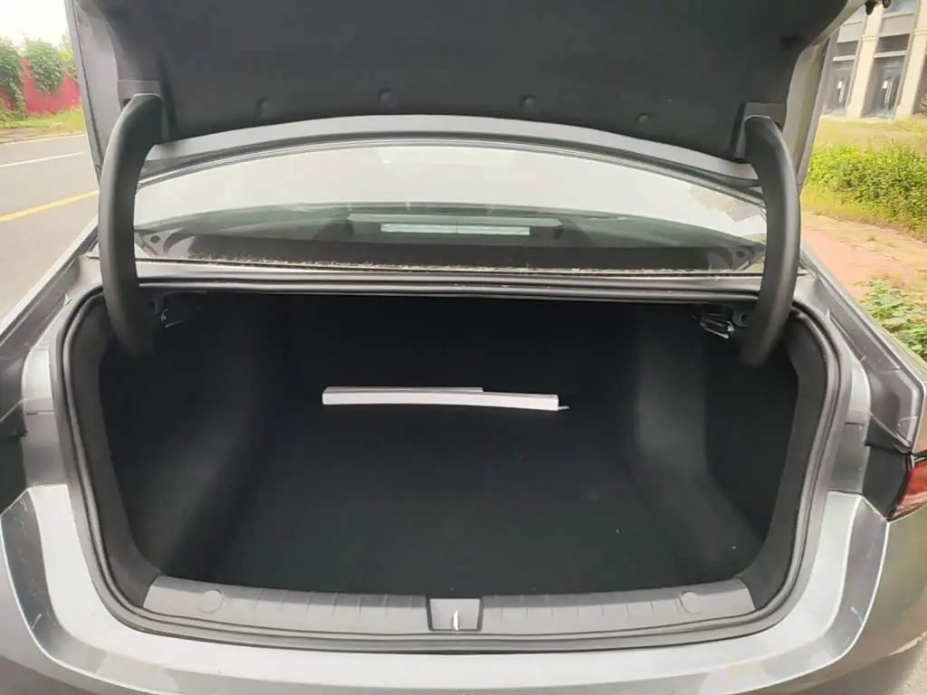 BYD Qin PLUS 2026 — Photo 19/20