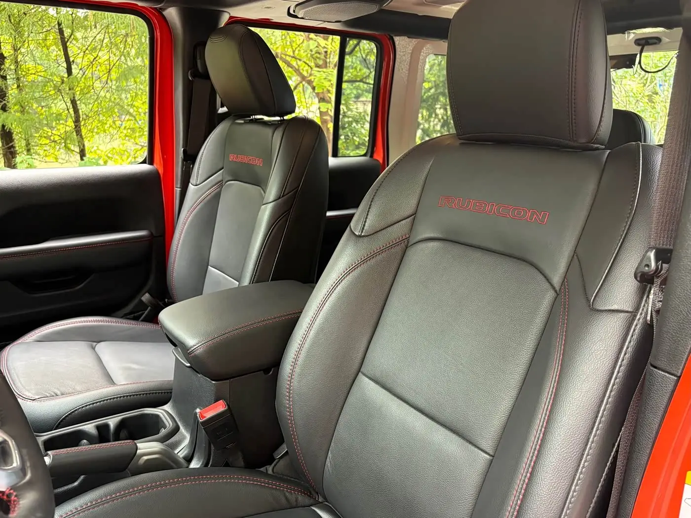 Jeep Wrangler 2020 — Фото 9/20