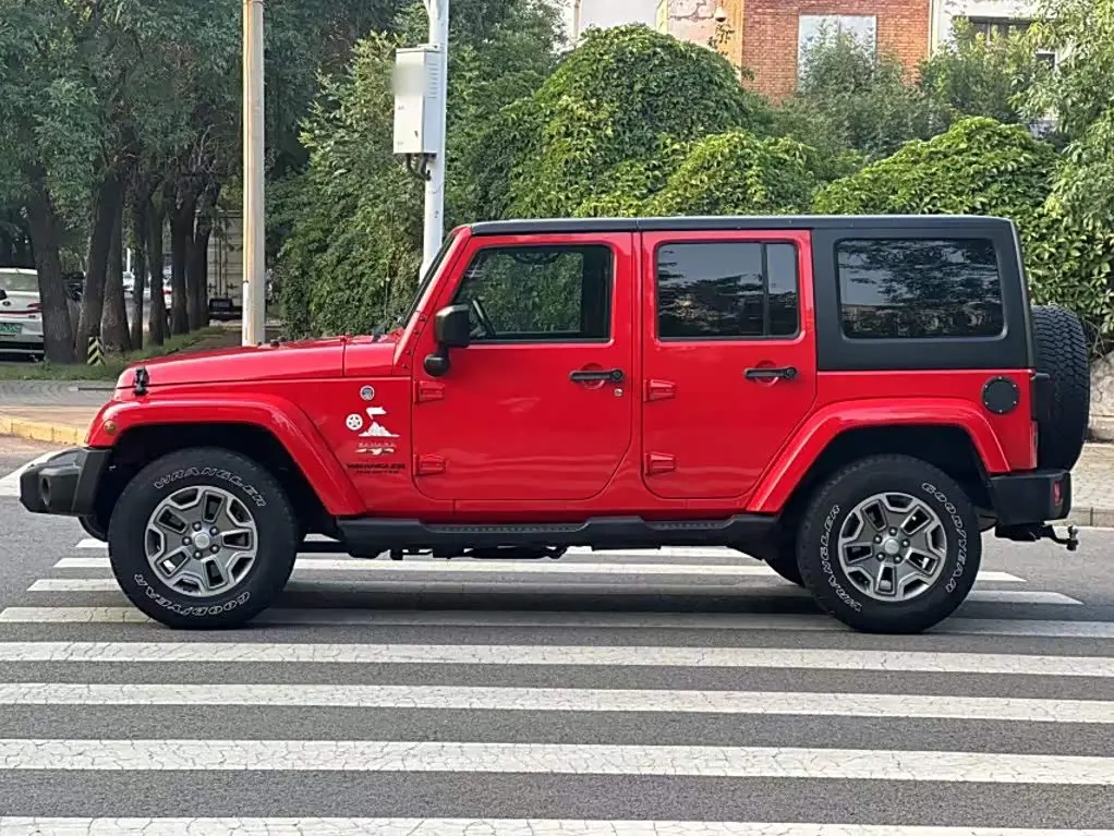 Jeep Wrangler 2017 — Photo 6/20