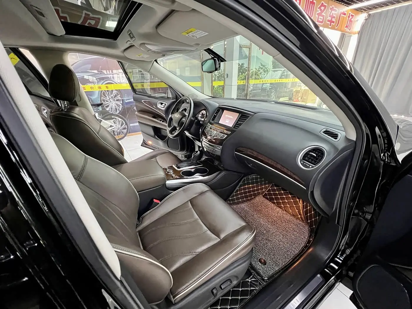 Infiniti QX60 2022 — Şəkil 15/16