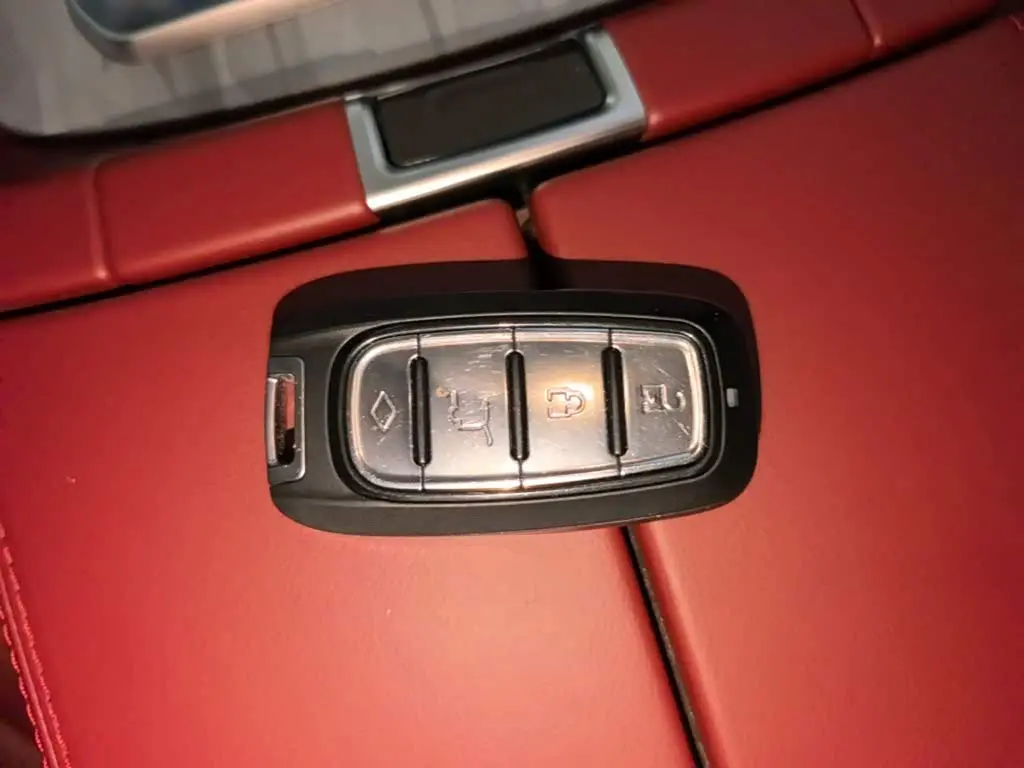Jetour X70 PLUS 2024 — Photo 9/20
