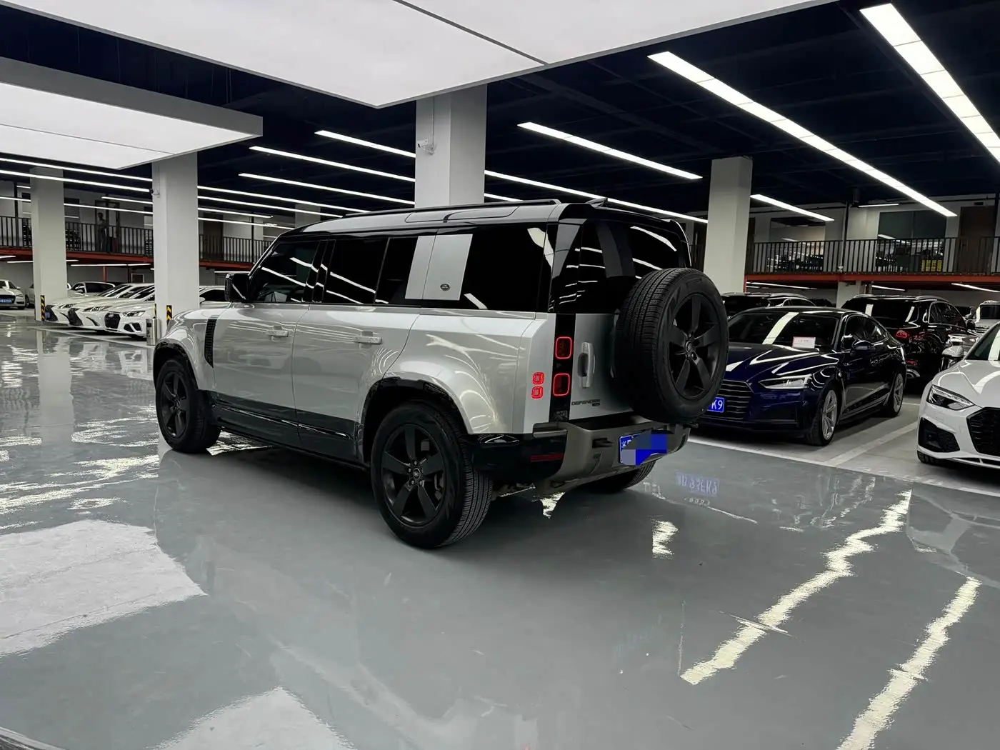 Land Rover Defender 2022 — Şəkil 13/15