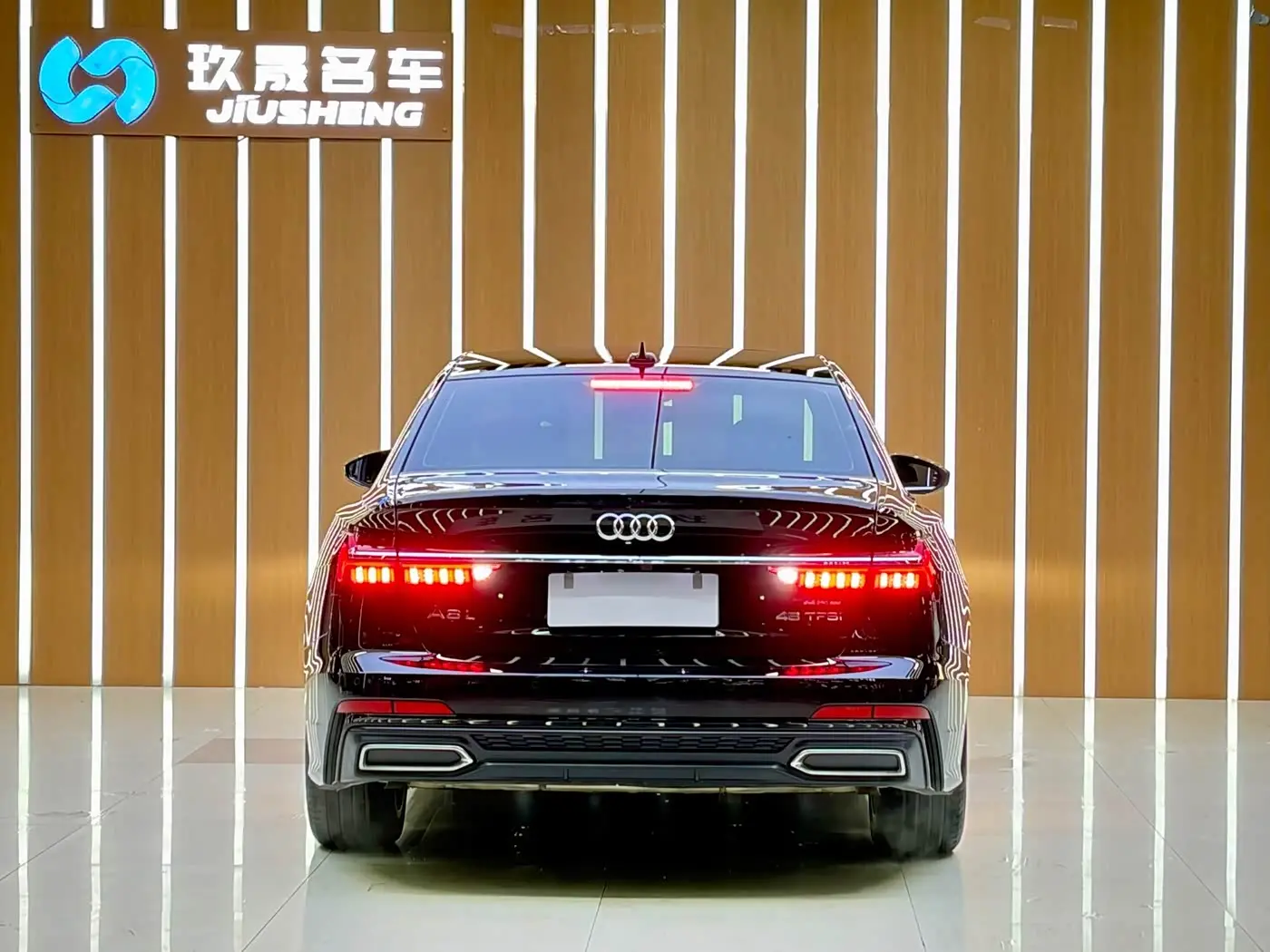 Audi A6L 2021 — Photo 19/20