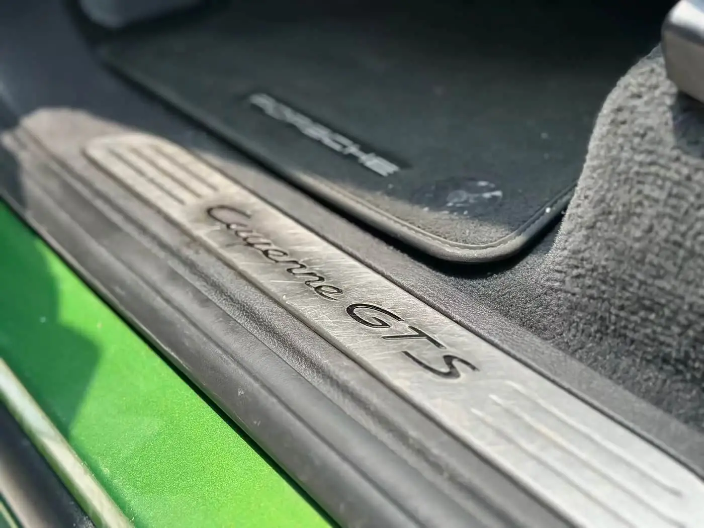 Porsche Cayenne 2016 — Photo 18/20