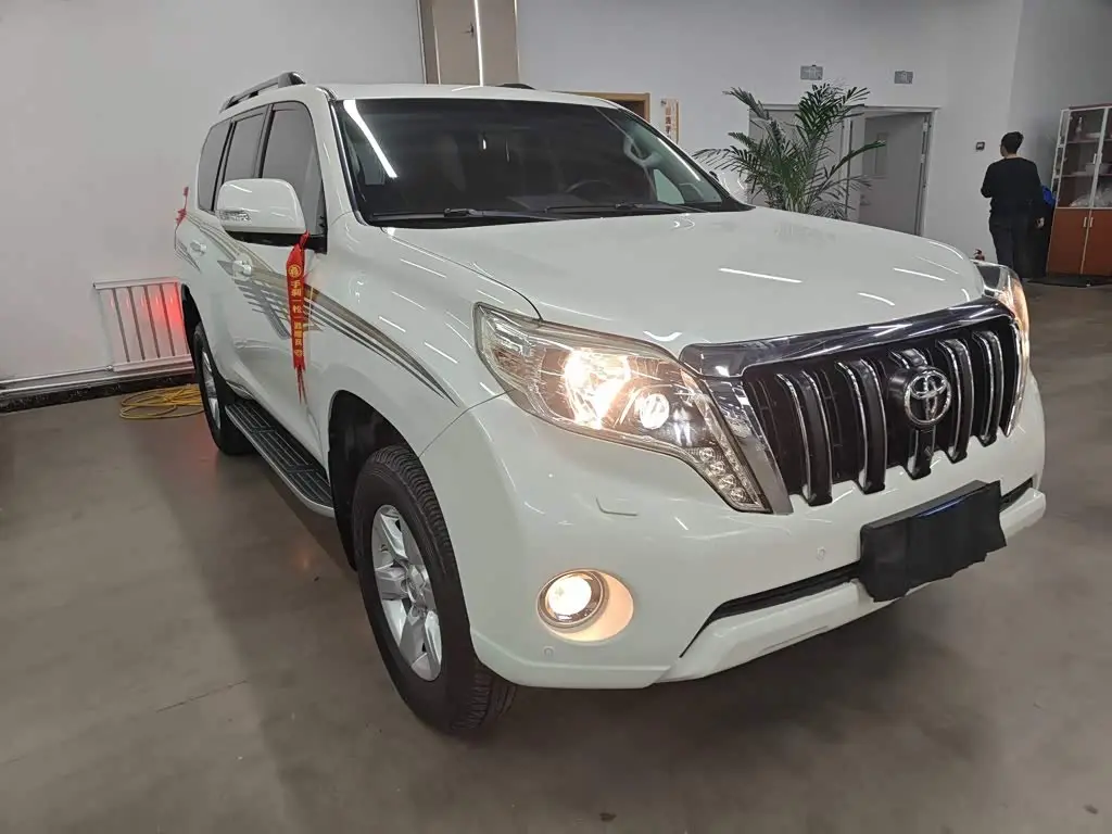 Toyota Prado 2016 — Photo 20/20