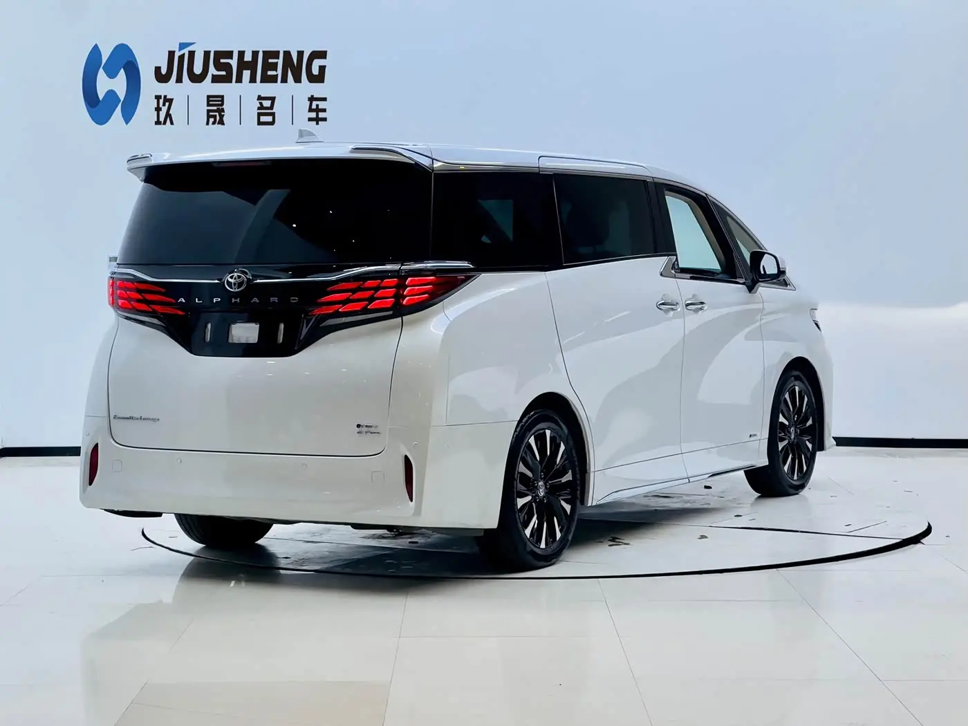 Toyota Alphard 2024 — Фото 6/20