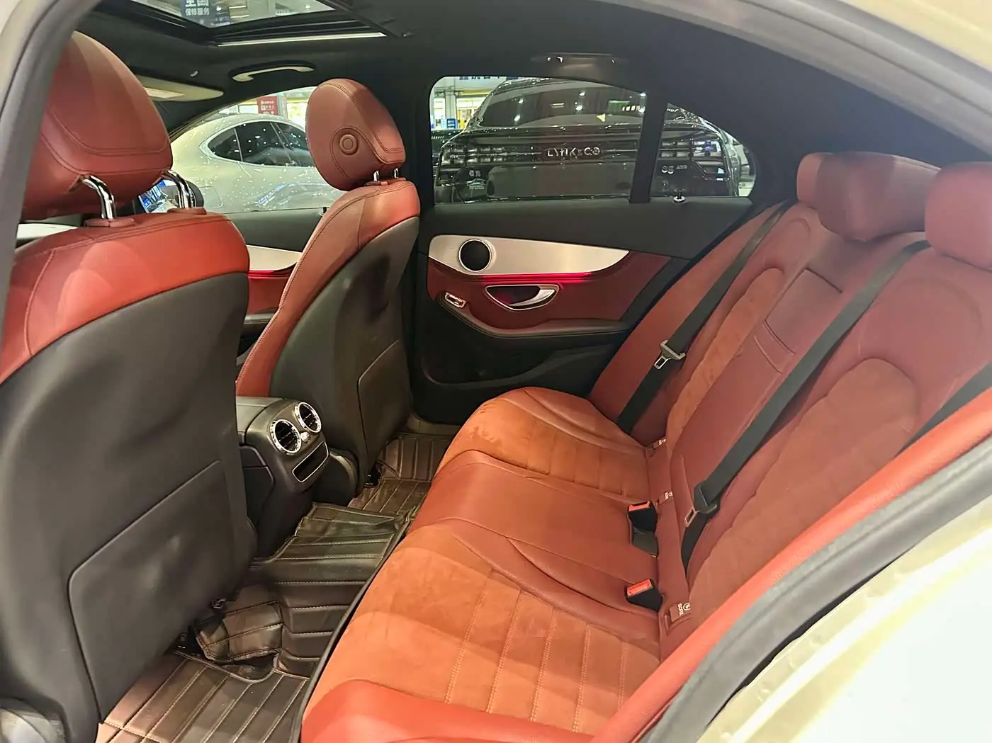 Mercedes-Benz C-Class 2020 — Фото 8/17